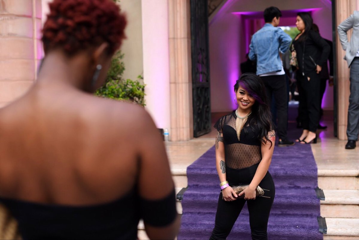 ItsHerSPOTLIGHT's tweet photo. I just received the new pics from #ConcertAtTheCastle 🎉🎉🎉@StreamLiveMe 2nd Birthday Bash!
😍📸👌🏼
The Photographers that were there were ON FIRE! 😅📸😍
Thanks for the great shots! #ThrowbackThursday https://t.co/9A0TPLFHzc