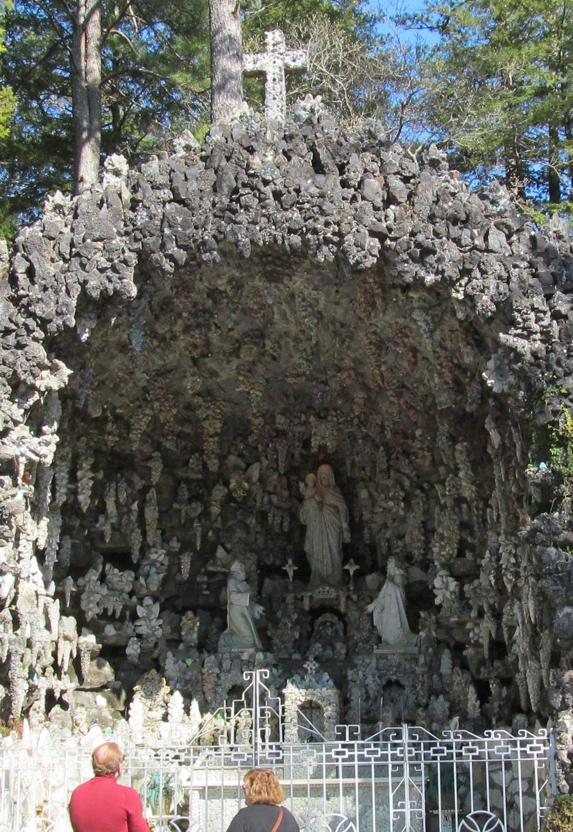 ALHumanities's tweet photo. Today in 1934, "The Ave Maria Grotto park is dedicated at the St. Bernard Benedictine Abbey in Cullman. Known by visitors from around the world, the park is filled with miniature re-creations of historic buildings by monk Joseph Zoettl." @AlabamaArchives #DiscoverAL #LoveAL https://t.co/NVnq68x5sG