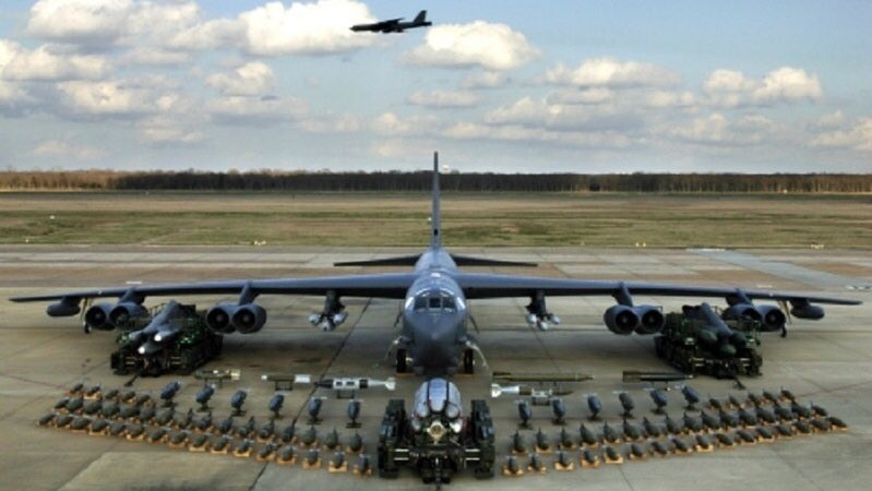 m1970mach787's tweet photo. 【拡散】
北朝鮮の微笑み外交に、���びが見えて来ました。米韓合同軍事演習にB52を参加させないのは、ある意味トランプ大統領の金正恩に対するプレゼンなのよ。余り北朝鮮はトランプ政権を刺激すると、エルサレムの様になるw。 https://t.co/SVs1sUNzdv