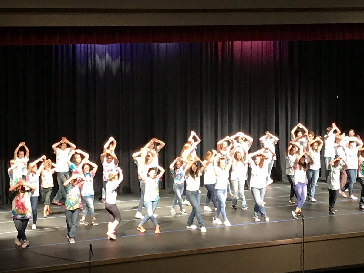 EMS Choirs rocking it out at the last concert of the year!