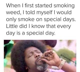 ShoutboxRadio's tweet image. I was supposed to clean my room, but then I got high...
Reposting @the_smoking_serpent:
Mhmmm
#shoutboxradio #music #mixes #entertainment #onlineradio #radio #humor #amazing #awesome #musicislife #musicians #streaming #songs #radiobroadcasts #broadcaster  #shoutout #follow