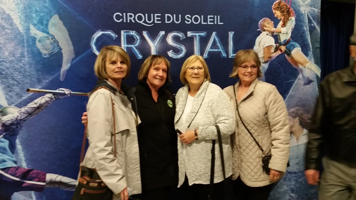 BarbQuinney's tweet photo. Excited to be at #sasktelcenter to watch #cirquedesoleilcrystal with my #besties!!!! @CKOMNews @PQuinlanGlobal @ctvsaskatoon https://t.co/ilzqP8ucpE