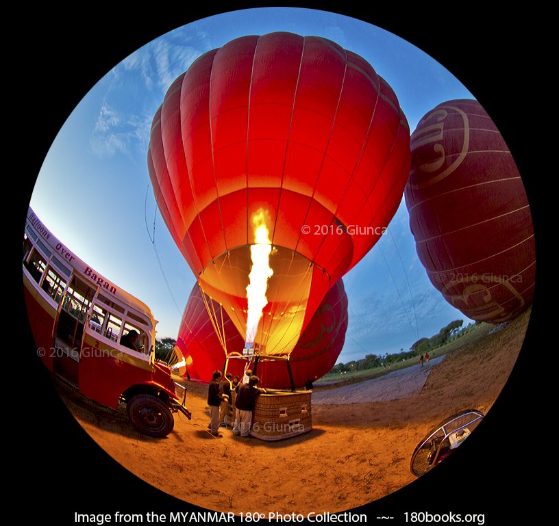 180books's tweet photo. A2: It varies with the destination~ "Will it lead to great photos" is how I judge. Hot air balloon in Bagan #Myanmar is a case in point. @EatWorkTravel @TravelLatte #WeekendWanderlust
>>>https://t.co/3KhLXXE2eq<<< https://t.co/t6o1PGLJgM