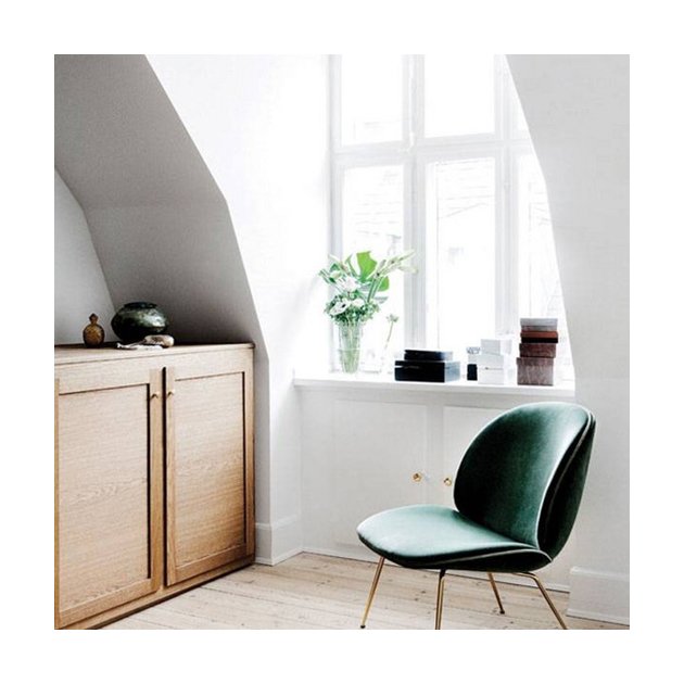 What would you buy? Tag a friend for an extra chance to win. Winner will be announced 1st of June. Photo credit: Boråstapeter. #lightandshade #luxaflexnz #lovethelight ✨