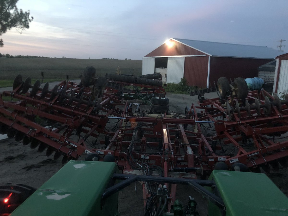 robertreese_4's tweet photo. @justinfastert Hoping it’s like riding a bike. The goal to join the party tomorrow. Just got all new teeth and grease #Service18 https://t.co/jBta1NT8BO