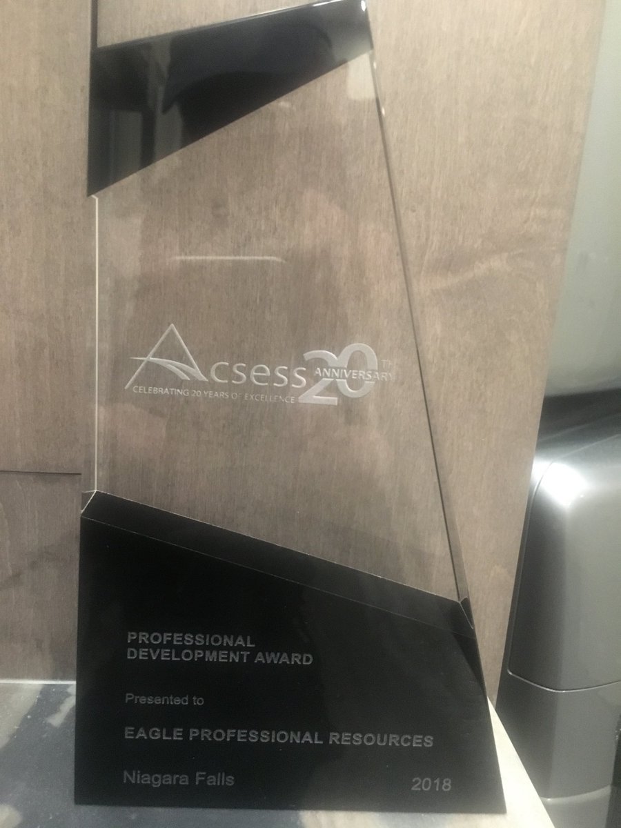 KevinDee300's tweet photo. Proud to receive this at the annual ACSESS conference! #ACSESS2Work2018 @ACSESSCanada https://t.co/kdSONm4Kqs