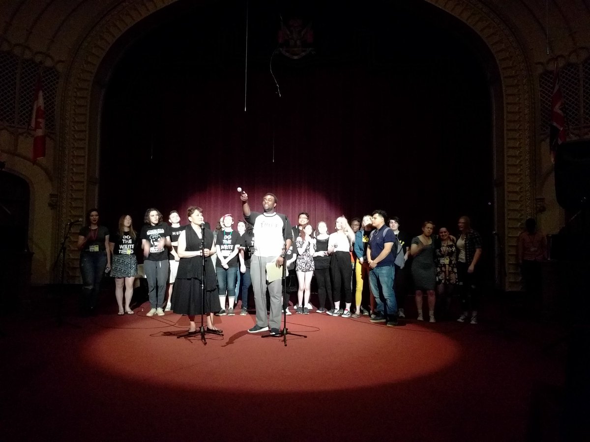 HYP_SLAM's tweet photo. ALL POETS TO THE STAGE #ltabc #dothewritething https://t.co/I2iM8agWR4