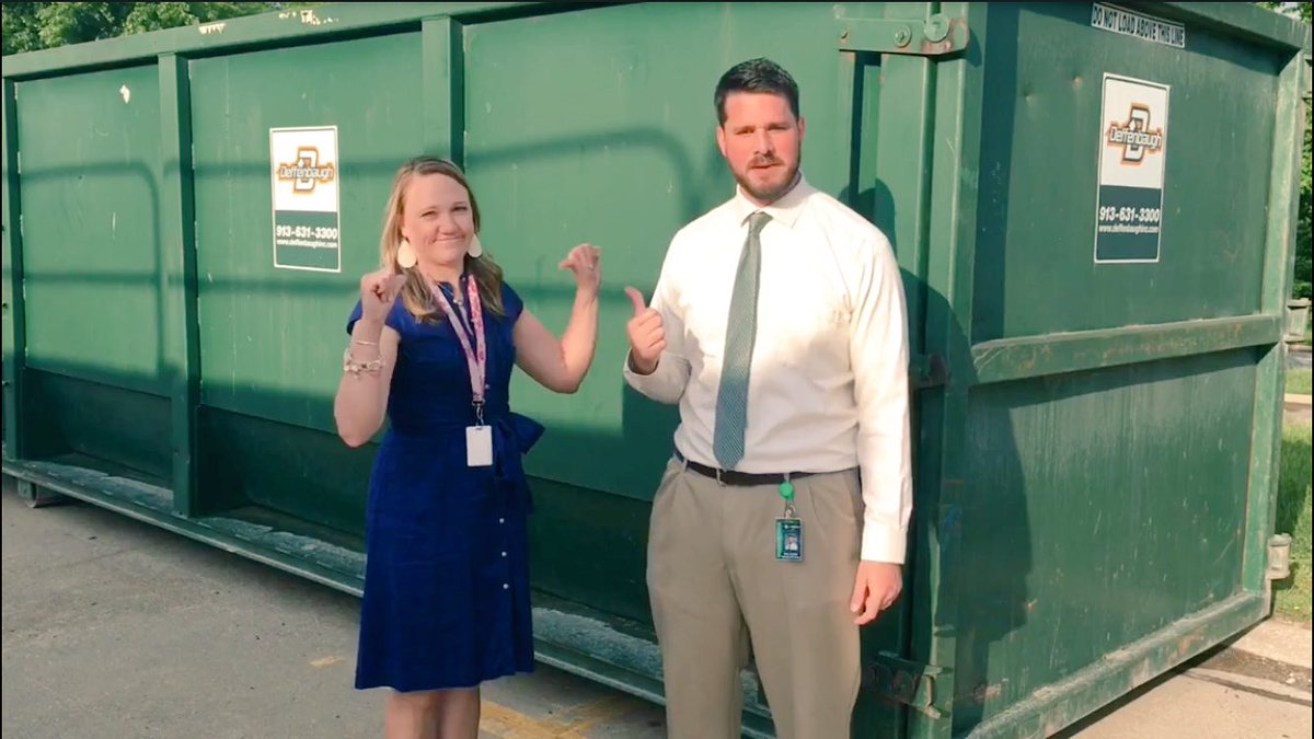 renathunderhawk's tweet photo. Modeling for Ts how to open the dumpster through a fun โdumpster pickingโ video!! With renovations come packing, moving, and purging! Great laughs! @Eric_Carlin #ssdpride #warriorscreate #nevertooserious https://t.co/Ff1mpGOSbf