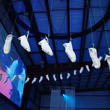 rbec's tweet photo. Ever thought about using your product as #eventdecor? #adidas #barbie photos via @bizbash #eventmarketing #corporateevents #creativeideas #uniquedisplays https://t.co/TJevi7PoeN