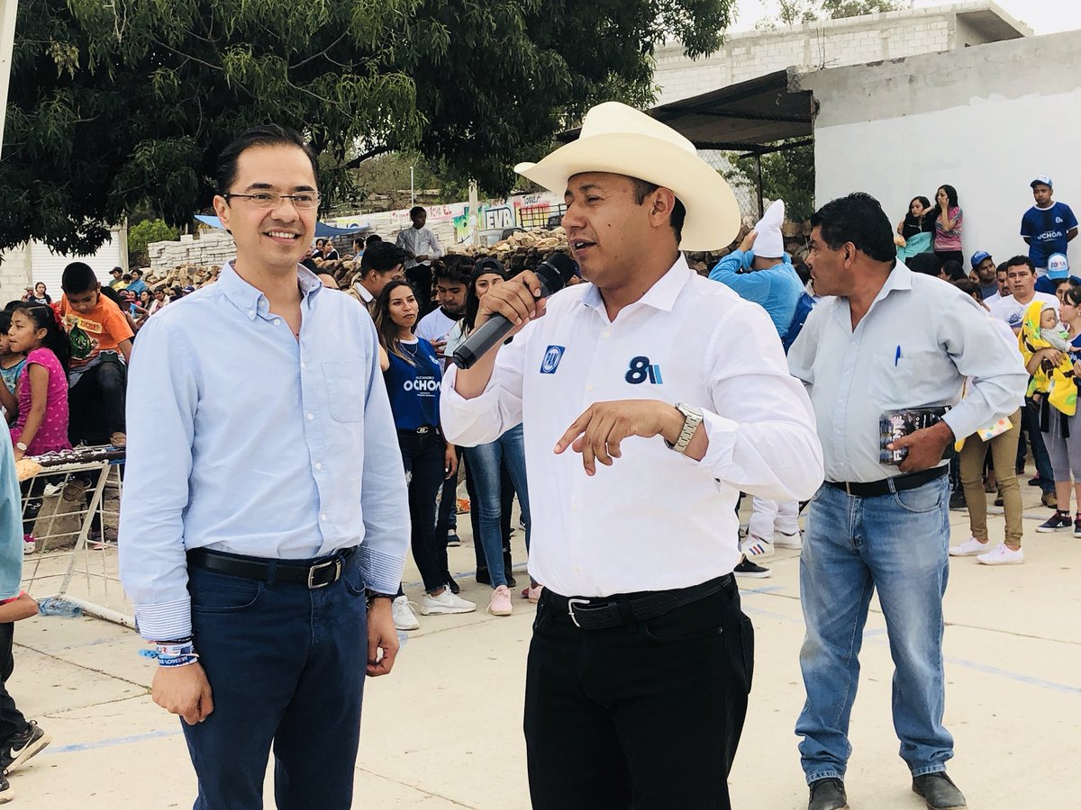 Colón va por el camino correcto, confían en los gobiernos del PAN y nos refrendarán su confianza el primero de julio con <a href="/JAlejandroOchoa/">Alejandro Ochoa</a> . 

#SigamosCambiandoColón !!
#AlFrenteXLaGente !! #PorMéxicoAlFrente