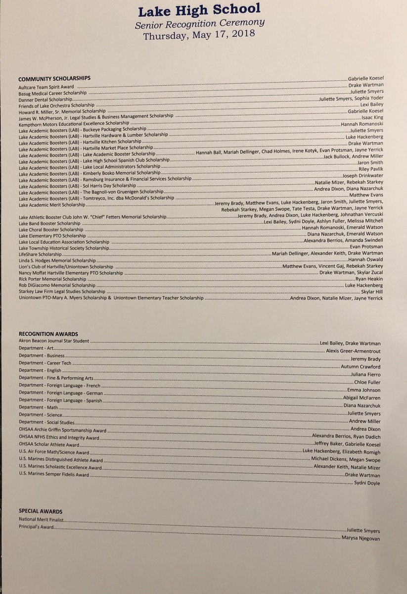 leemunoz1313's tweet photo. Congrats to the Seniors honored tonight at the Senior Recognition Ceremony! Over $45K in local community scholarships awarded tonight &amp; many special Seniors recognized for their hard work &amp; dedication. It certainly is #greatatlake! You will be missed but #foreverabluestreak ⚡️ https://t.co/S05Ptd0PWQ