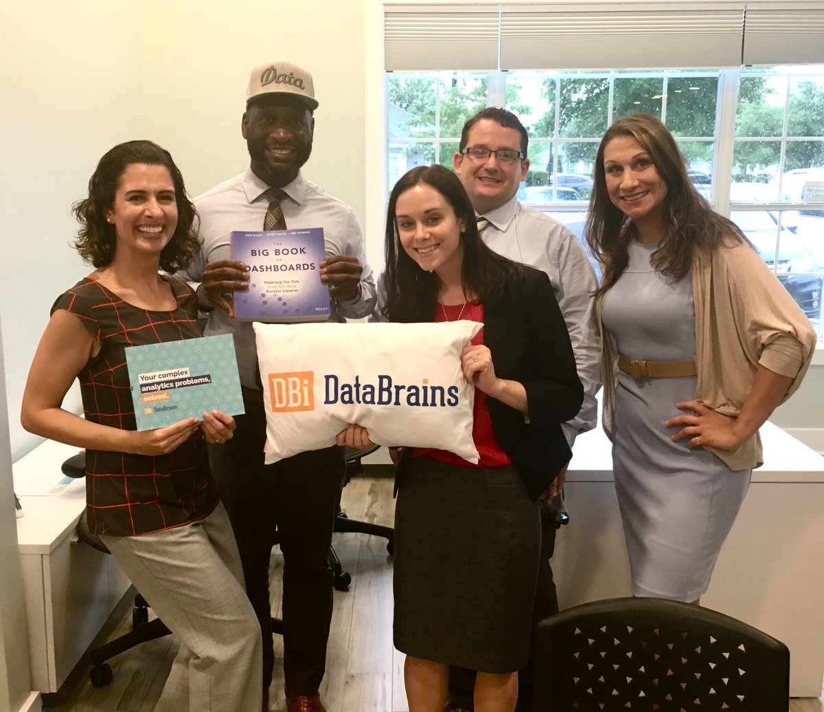 My1favoritebeer's tweet photo. Thrilled to learn tips and tricks of Tableau with #Datafam @DataBrainsInc thanks for hosting https://t.co/oDRcWP4S7Q