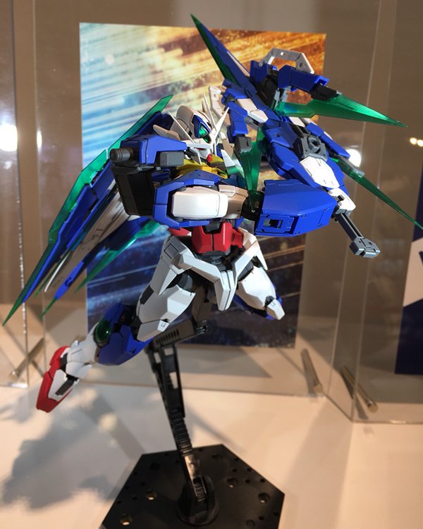 ガンプラ Re 100 ヤクト ドーガ ギュネイ ガス機 と Mg ダブルオークアンタフルセイバー が初展示 電撃ホビーウェブ
