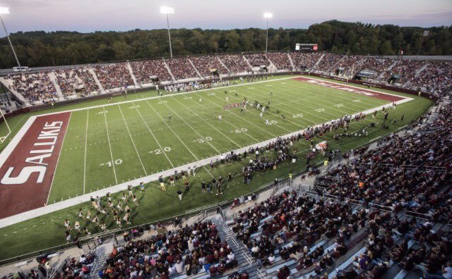 devinhaskins_3's tweet photo. #AGTG Blessed to receive my 2nd D1 offer from Southern Illinois University‼️🐶 https://t.co/cmg1GrLqAU