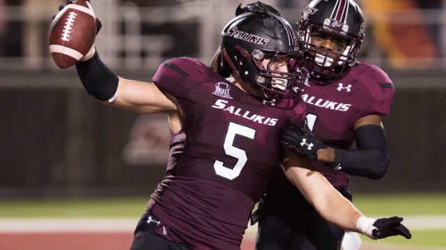 devinhaskins_3's tweet photo. #AGTG Blessed to receive my 2nd D1 offer from Southern Illinois University‼️🐶 https://t.co/cmg1GrLqAU