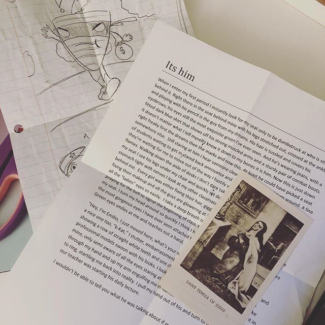 BookSellingBabe's tweet photo. I find the most random stuff in my used books 📚 #usedbooks #lovenotes #prayercards .
.
.
.
#reseller #resellersquad #fempire #girlboss #thrifter #neverpayretail #poskmark #ebay #amazon #amazonfba #fbaforlife #books #bookselling #bookobsessed #booksel… https://t.co/52OJJfWOxw https://t.co/lNMuZPFnXv
