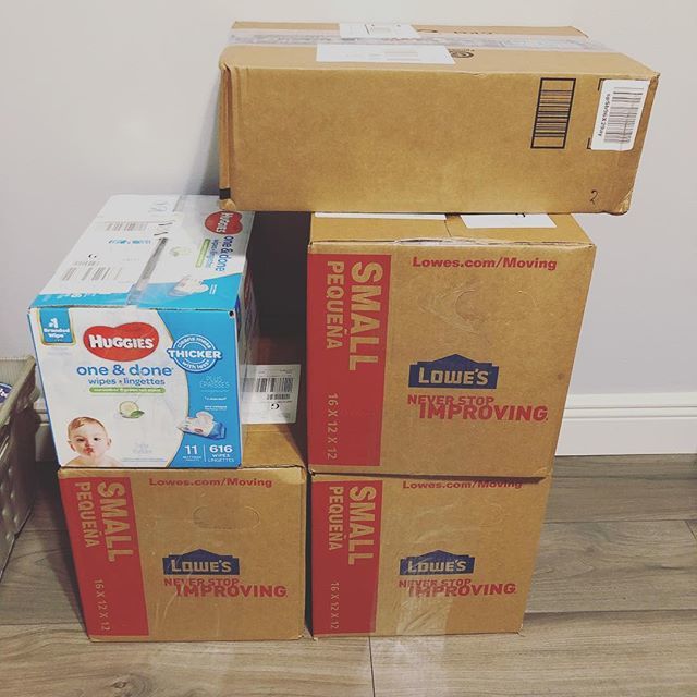 BookSellingBabe's tweet photo. Hi ho...hi ho.. off to #Amazon they go! #FBA .
.
.
.
#reseller #resellersquad #fempire #girlboss #thrifter #neverpayretail #poskmark #ebay #amazon #amazonfba #fbaforlife #books #bookselling #bookobsessed #bookseller #mompreneur #hustle https://t.co/v0NY2JHGjj https://t.co/lAEe0vCbi4