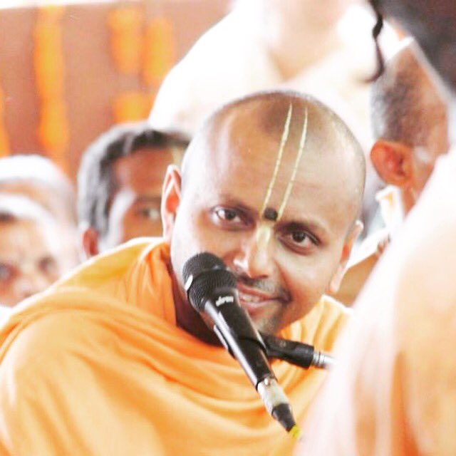 gaurgopald's tweet photo. If you want a relationship that looks and feels like the most amazing thing on earth, you need to treat it like it is the most amazing thing on earth. #relationships #love #bonding https://t.co/MDrg6wiAhR