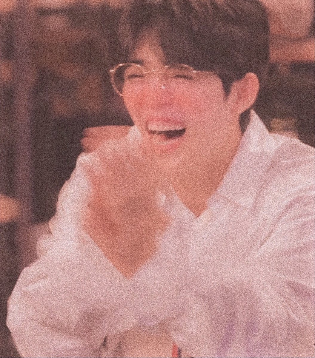 :¨·.·¨:        
 `·.✎_ #SEUNGCHEOL ♡⃗ #에스쿱스

          ⇢ guess who's back ♡ ⇠