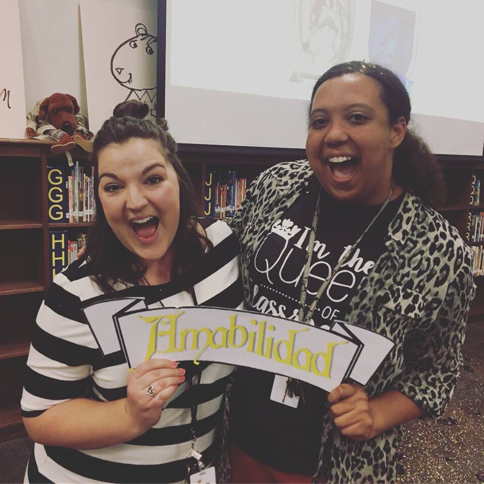 schoolwithsmith's tweet photo. I am so excited about what’s coming ahead at @ShandsES! Sorted into the Amabilidad House with my best friend today and lots of great teachers! I’m ready for the students to join in the Fall! #ShandsEs https://t.co/BGz3nEa2ti