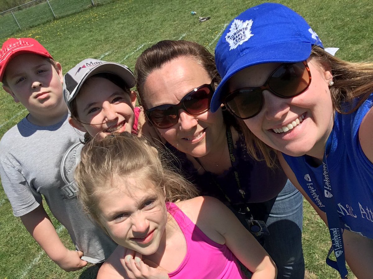 MsLongeway's tweet photo. We could not have had more perfect weather for todayβs track & field event. A little sunburnt, a lot of tired and so proud of how hard each and every athlete gave it their all today ans ensured they cheered and supported their peers. #OnlyAtLadyMac https://t.co/DnpdhbICLx