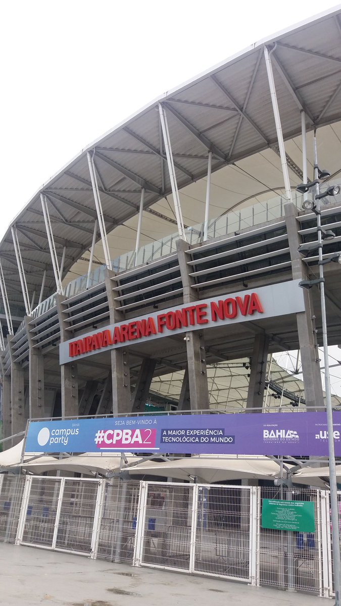 TiagoTeod's tweet photo. #CPBA2 #UseNaCPBA2 #CampusParty #AgênciaUhaau #UseTelecom https://t.co/n51Z0Ffh8y