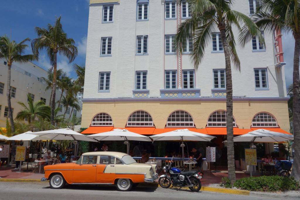 TheIntlFoodie's tweet photo. How To Spend 24 Hours In Miami https://t.co/8cXIdb9I7L https://t.co/h75FeA0pCY