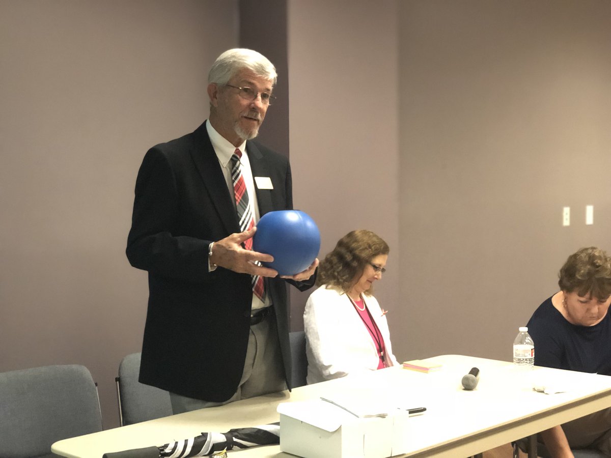 JEFCOED's tweet photo. The Superintendent's Teacher Advisory Council meets with board members to share and collaborate together. #teacherleader #wearejefcoed https://t.co/FXY2K3QdAH