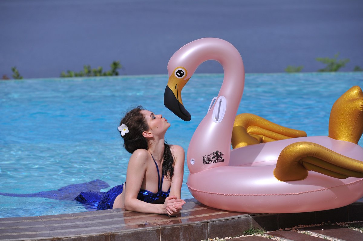 jilongCOM's tweet photo. What are the advantages of POOL FLOATS?
You can cool off on a hot day. Many of the best pool floats for adults are designed to work with the resistance of the water. 
#swimming #fun #leisure
https://t.co/22OkmrT9Ud https://t.co/XvIt6h7hhL