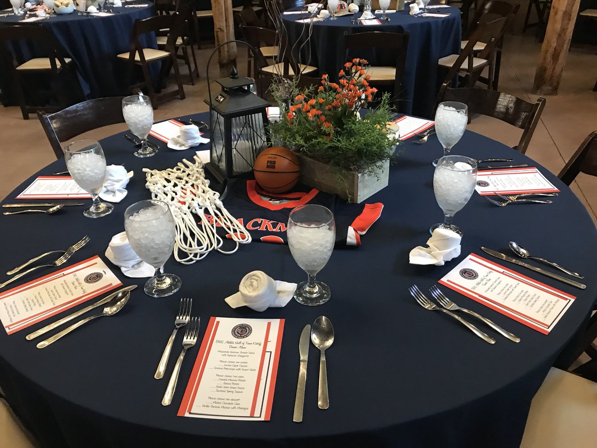 BHS_Culinary's tweet photo. BHS Hall of Fame@Athletic Banquet 🔥🏀@LadyBlazeHoops https://t.co/3pcnzpydac