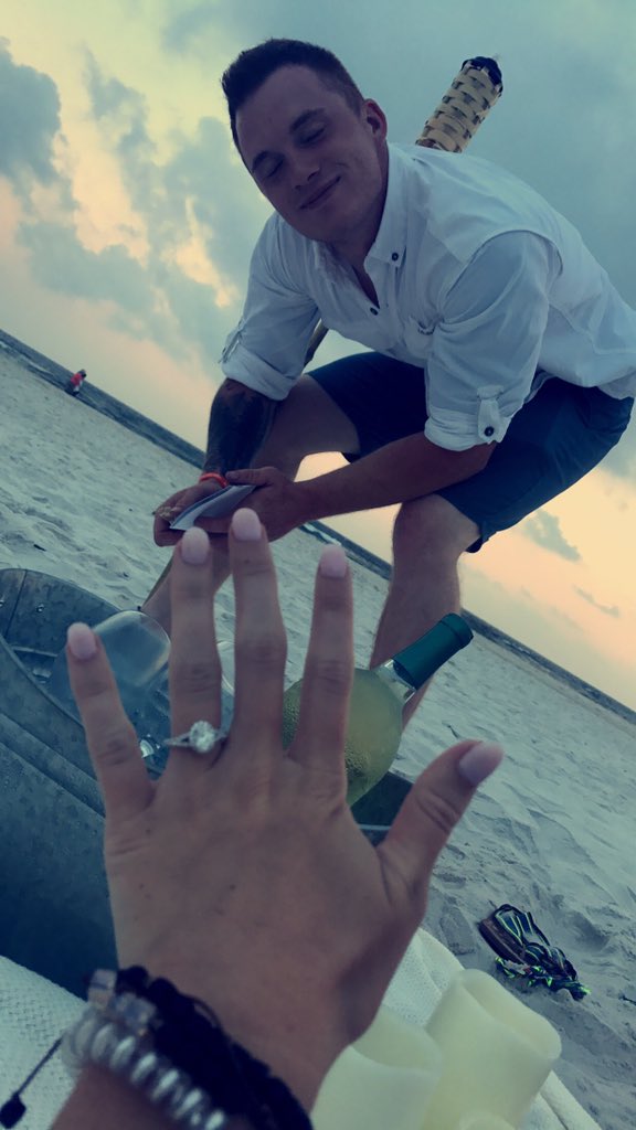 __zoooie's tweet photo. After a 12 hour drive to our favorite music festival my bestfriend and love of my life proposed to me on the beach. I'm so blessed to have found my soulmate and can't wait for our future together💕 https://t.co/2TDJQmIfHT