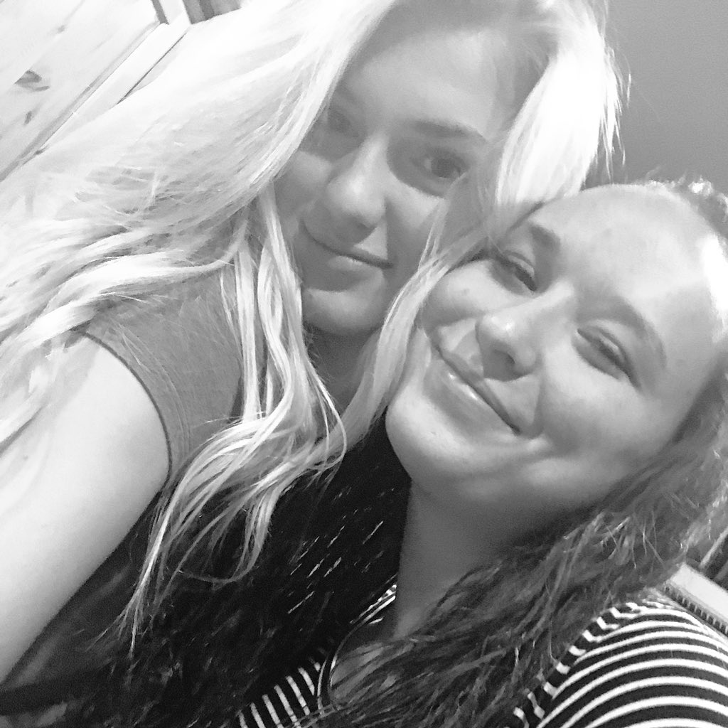 taykennon's tweet photo. #NewProfilePic https://t.co/wqvotucFGS