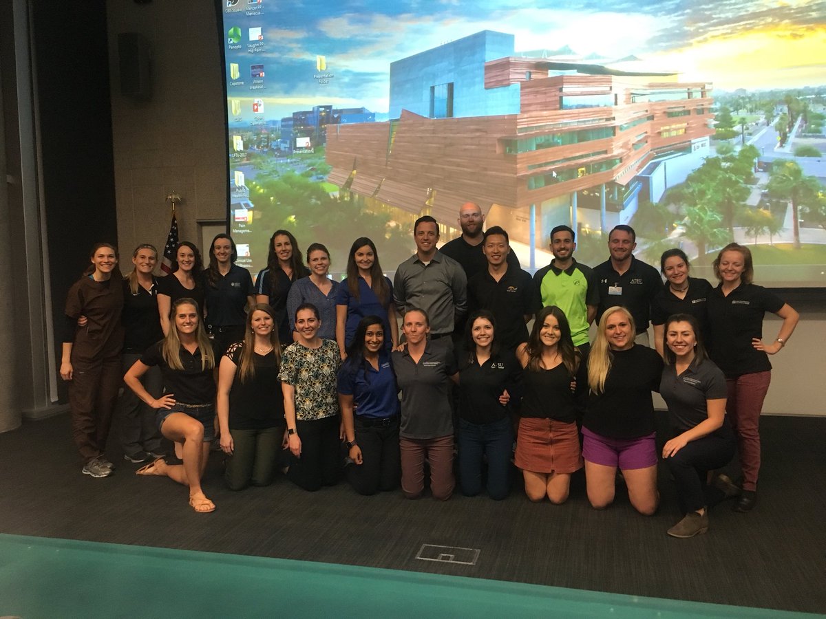 AZStudentSIG's tweet photo. “We are a service, we are the service that the doctors sends out to. Not the doctor in the community” what a great reminder that WE ALL MATTER. What an inspiring talk by Will Humphreys at our quarterly meeting! #dptstudent #ptastudent #ptfam #azssig https://t.co/R4Bb3je98C