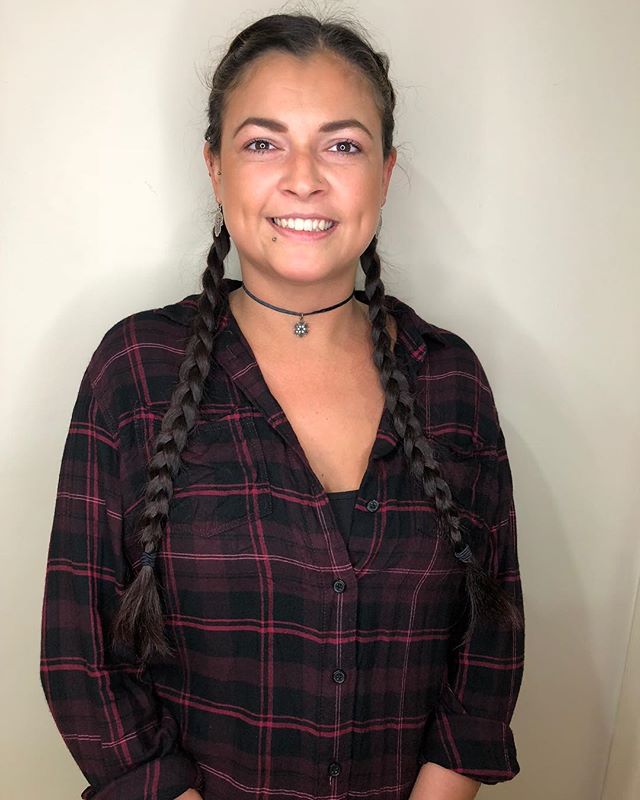 ✨Welcoming Emma to the Salon Fresh team. Emma has worked in hairdressing for 10 years and received her qualifications in London. Emma Specialises in all things cutting and styling. Emma is temporarily at fresh as part of her travelling journey so be sure to book in with her!…