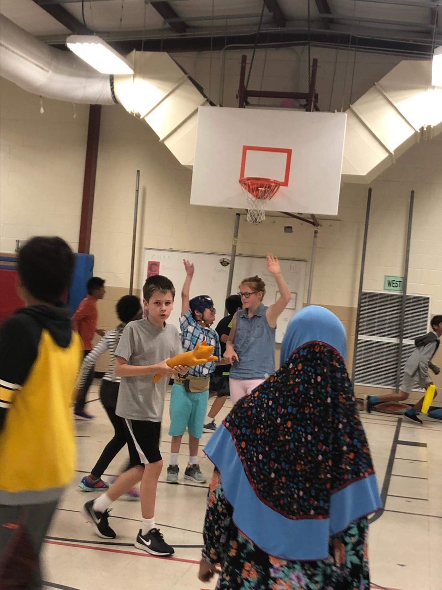 AbbyHughesSPED's tweet photo. My mom ❤️ is full! My girl was struggling with girl drama when I dropped her off at school this morning. From the looks of it, she needed some genuine love & fun from her friend since kinder, Eli. #LifetimeFriends #Inclusion #SideBySideTX...begins in elementary! #Joy #RootEdSA https://t.co/jbXqCSNv0h