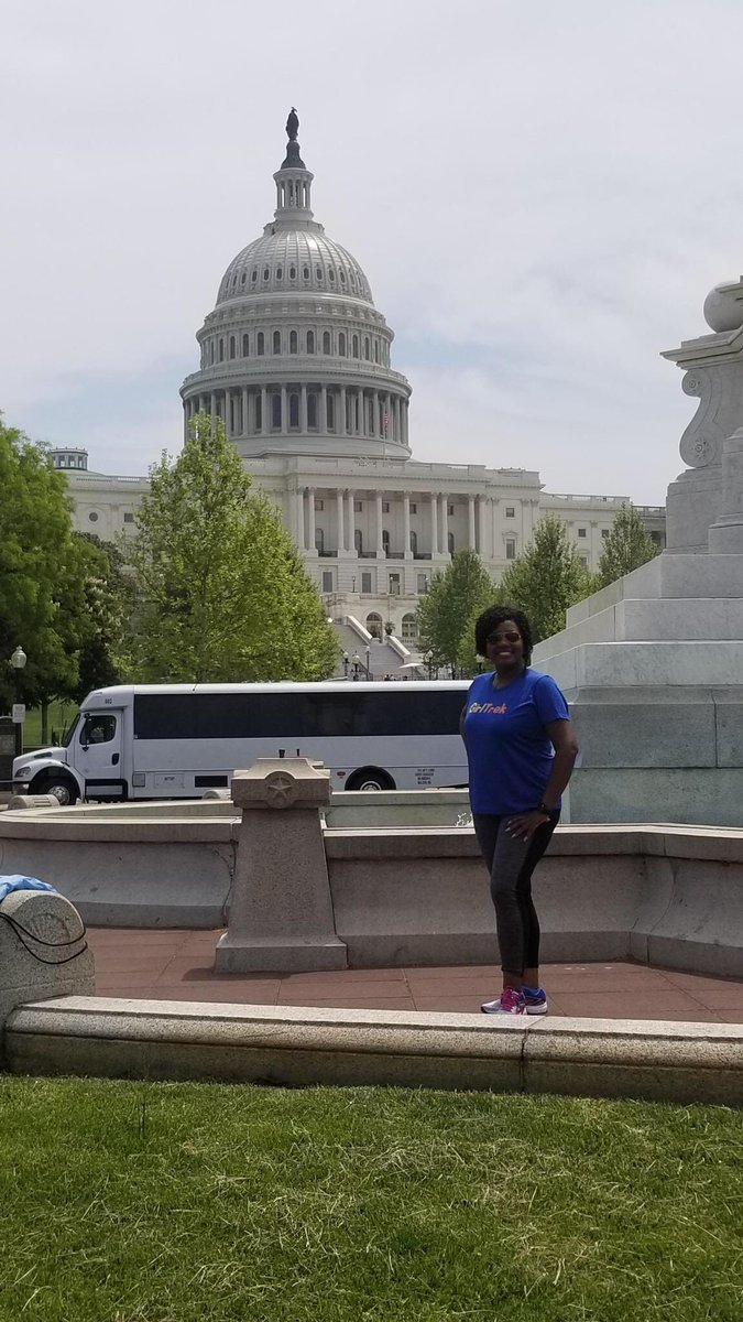 AngelaJBrown_'s tweet photo. #GirlTrek trekking on the streets in #WashingtonDC #AwesomeVacation #HealthMatters #EnjoyingLife #Favor #Abundance #Vegan #ItsWorkingForMyGood https://t.co/fVPMpJDQlT