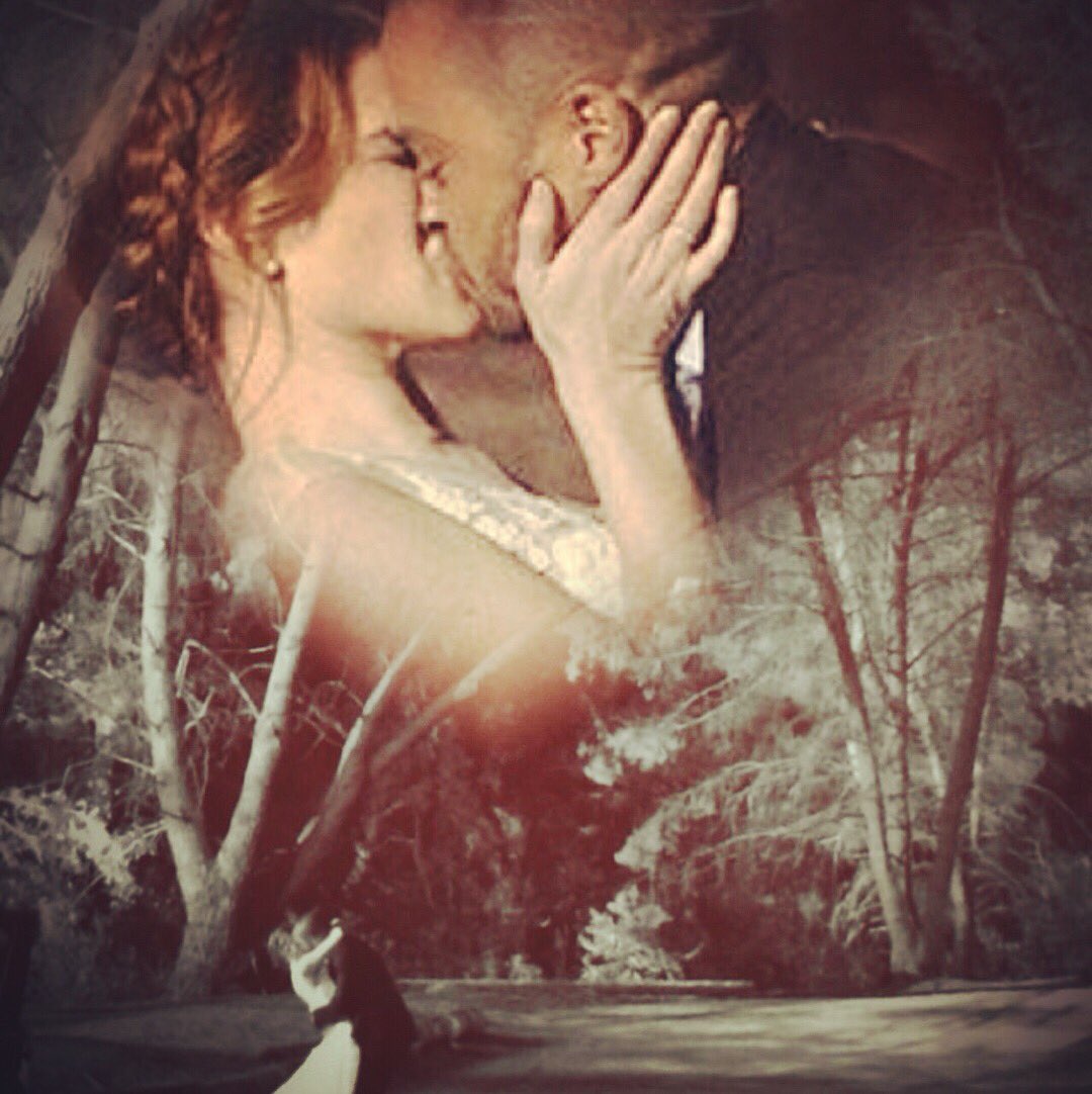 iJesseWilliams's tweet image. Y’all have no idea how much work we both put into these stories. The late nights, rehearsals &amp;amp; rewrites. The patience, frustration &amp;amp; tears. You didn’t always love us. Somethings take time, effort &amp;amp; trust. #Japril will last forever for a reason. #ThankYouSarahDrew @sarahdrew