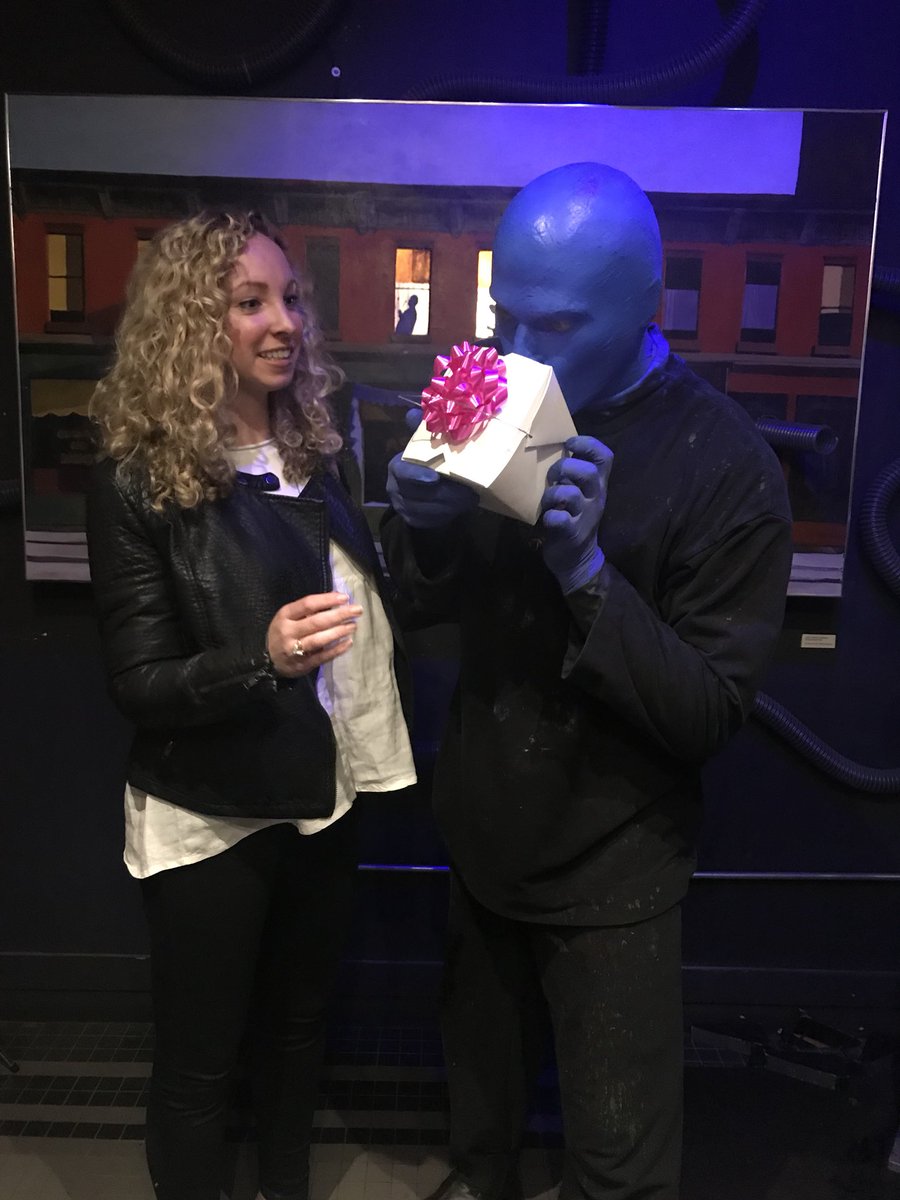 Buczinsky's tweet photo. Look who starred in tonight’s Blue Man performance! @KnightsofPHS steal the show again. @stoltz_nicole https://t.co/7JsdfwIVEq