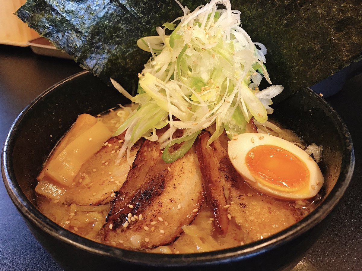 山地英登 大庄屋 Craft Udon Factory 札幌駅からタクシー代1390円 往復2780円 払ってでも食べたいラーメンがココにある やっぱりここのラーメン好きだわ 俺のラーメンこうた こうたなう