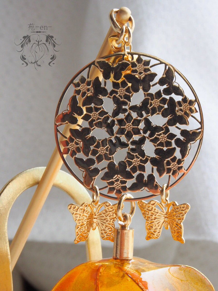 あるえ Webshopクーポンコード掲載しました 蝶と花の美しい透かしを使った鬼灯のマジェステ こちらは橙グラデーションの大粒鬼灯を使用 浴衣まつり とwebshopにて 苑en 鬼灯