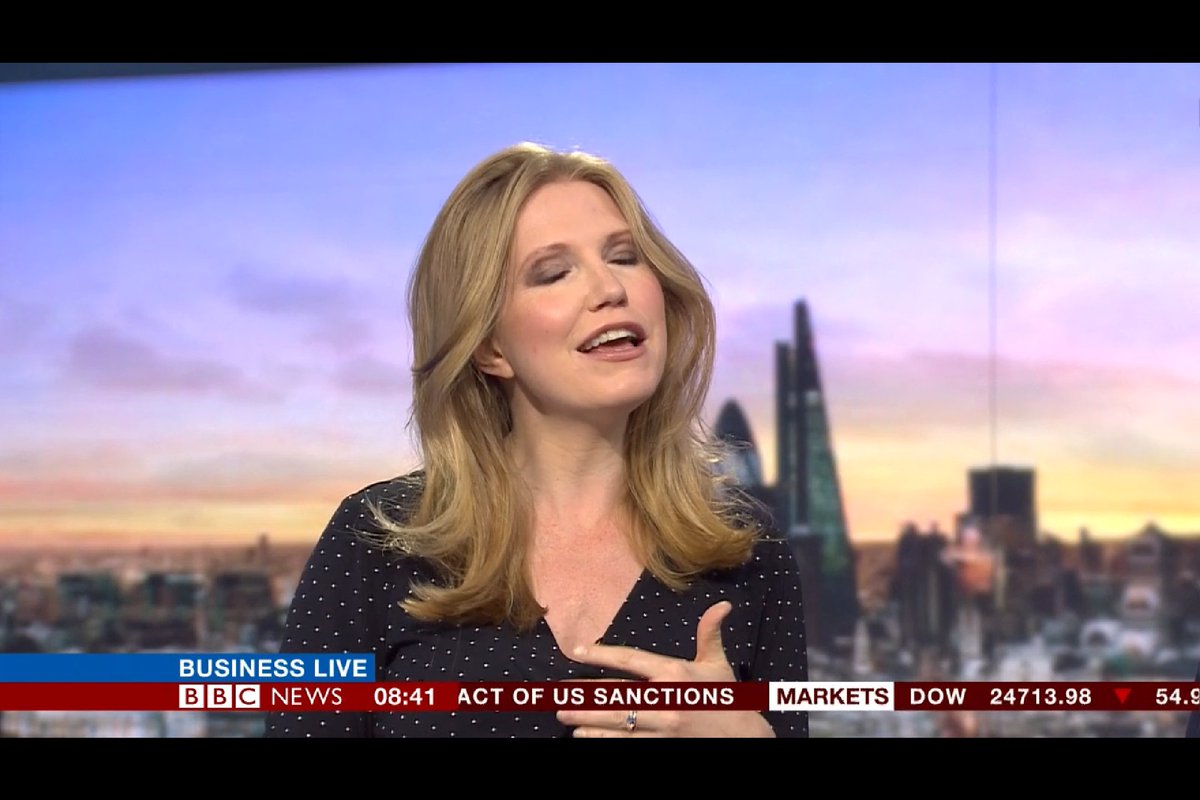 CharmGentFan's tweet photo. The Gorgeous and Beautiful #AliceBaxter presenting BBC Business Live this morning [18/05/2018]. She looks amazing with her golden blonde wavy hair. I wish Alice was presenting everyday!! https://t.co/YEoMvHpRii