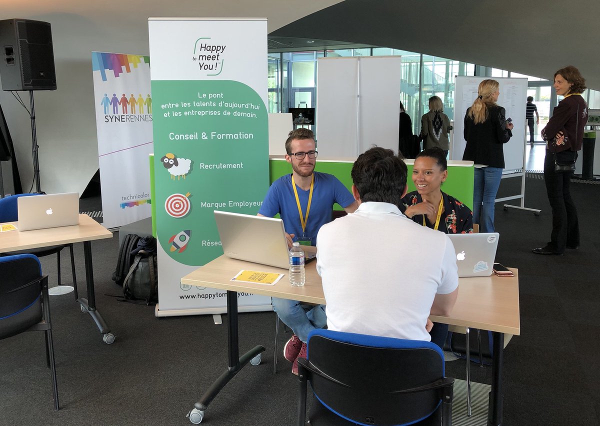 HtmyFR's tweet photo. Retrouvez-nous pour cette deuxième journée de l’#ESTIMnum18 au corner #emploi pour des conseils en #recrutement & #PersonalBranding ! 👌🏼 https://t.co/Big4FlKdGw