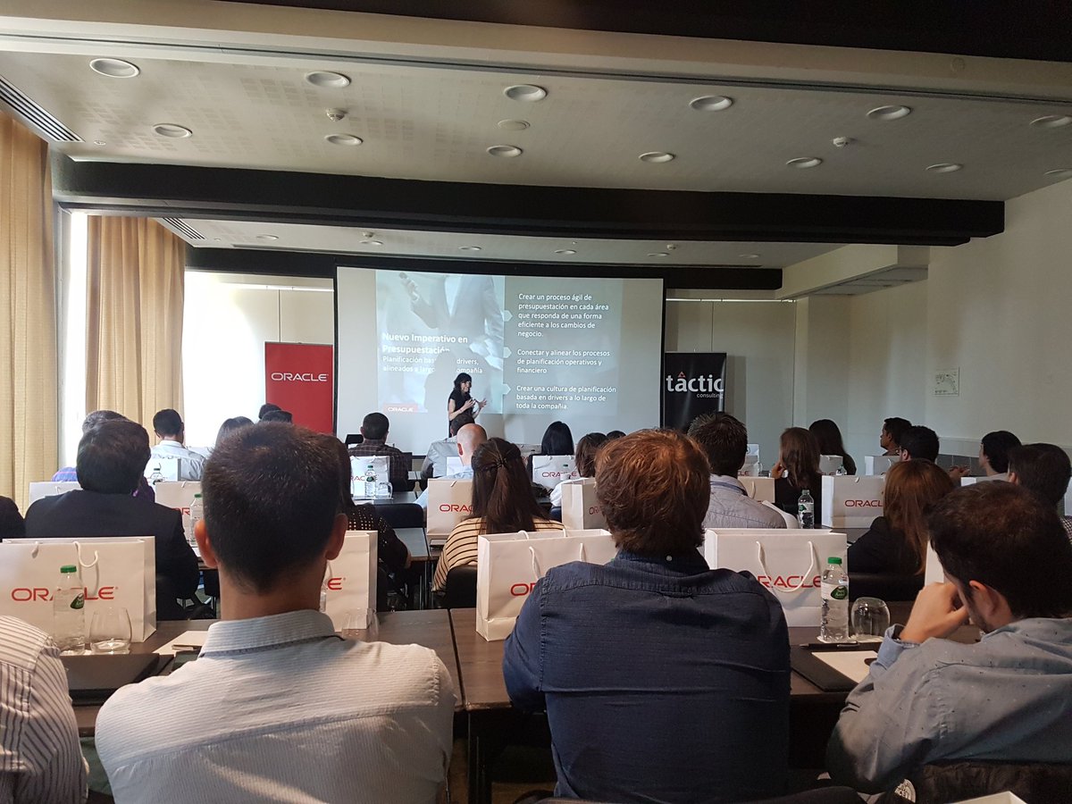 OracleAppsSpain's tweet image. Sonia Del Caño de @oracle_es y el Nuevo Imperativo de Presupuestación en el Encuentro De Directivos Oracle-Tactic #OraclePBCS #modernfinance #finance360