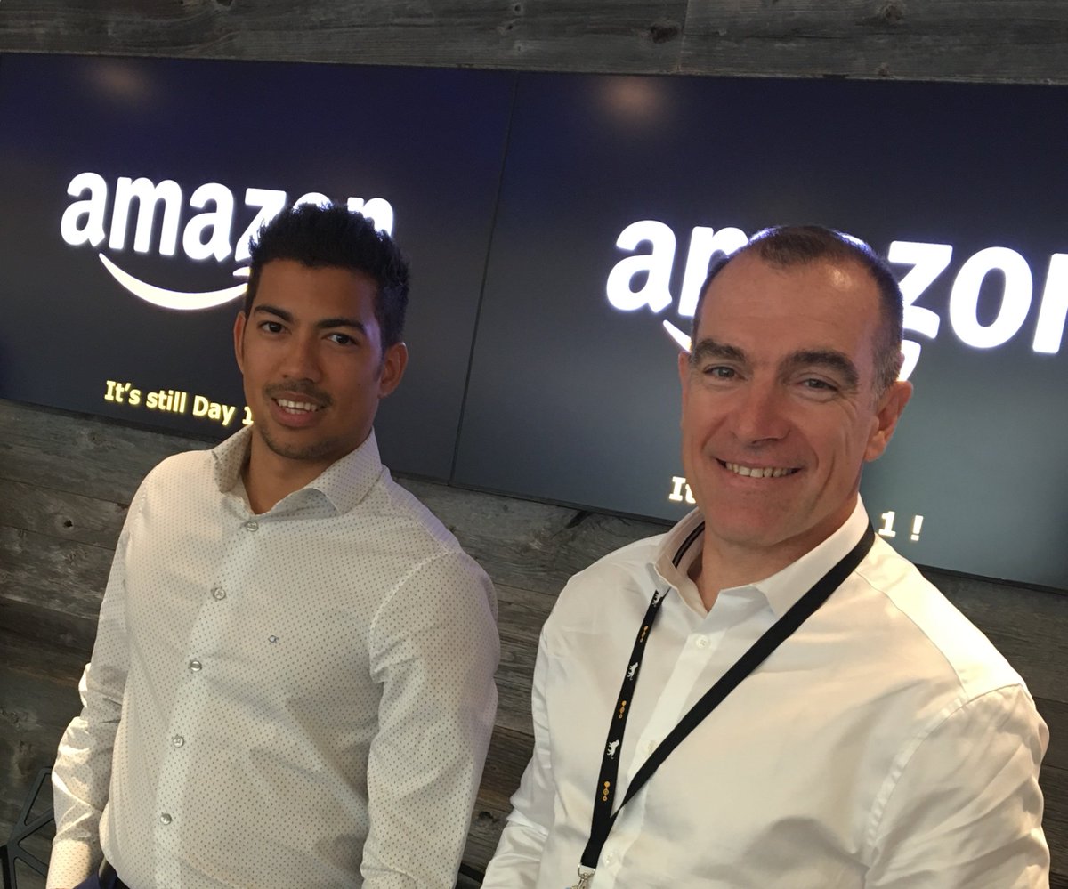 AmazonNewsEU's tweet image. Student shadows our Operations Regional Director for one day in France #CEO1Month #HireAndDevelopTheBest @AdeccoGroupFR- amzn.to/2lbapwF