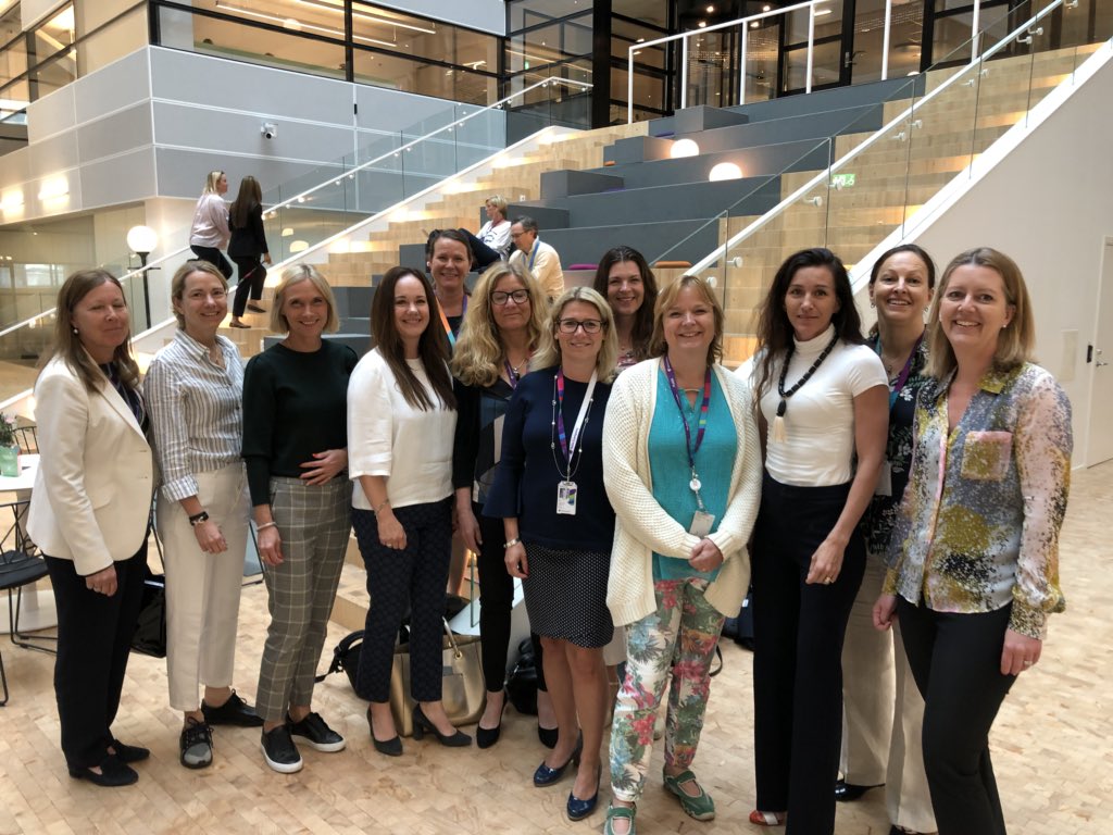 Bra start på dagen när VD för #RuterDam <a href="/Marikalun/">Marika Lundsten</a> hälsar på oss i nätverket på <a href="/TeliaCompany/">Telia Company</a>. <a href="/PernillaWikman/">Pernilla Wikman</a> <a href="/lundin_cecilia/">Cecilia Lundin</a> @GunillaArhen