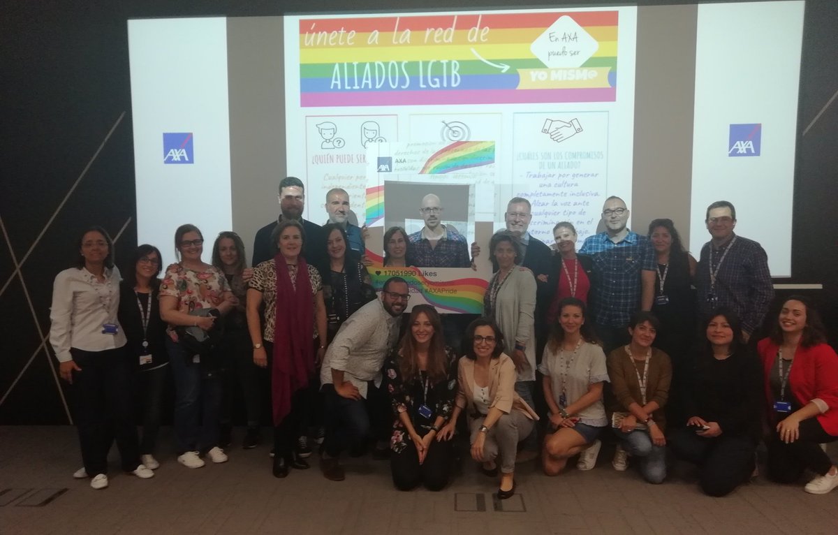 isabelgrguez3's tweet photo. Hoy, en #AXA, la primera reunión de #aliadoslgtb ¡Cada vez somos más! #enAXApuedoseryomismo #AXADiversidad #AXAPride https://t.co/IauwCnkggW