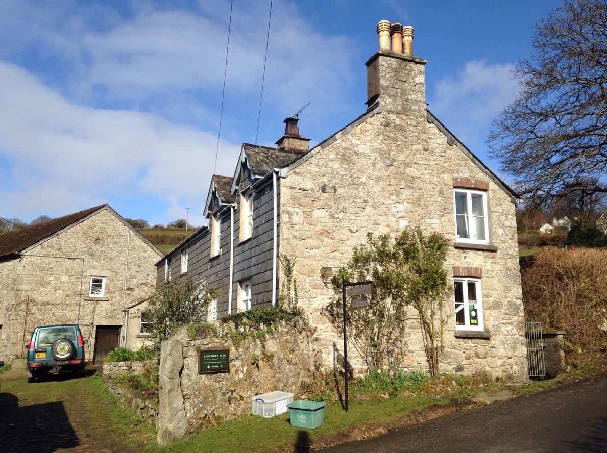 WeAcceptPets's tweet photo. Treat your horse to a holiday at Lowertown Farm Bed and Breakfast!
https://t.co/4S0ocM9sHO
#Poundsgate #Devon #Dartmoor #England #Holiday #Travel #HorseRiding #Nature #Explore #Discover #BedandBreakfast https://t.co/dEFgEg9Qpa