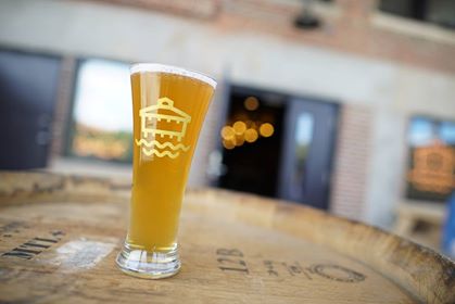 Friday means fresh Cushnoc drops all over Portland... sup? @MamiFoodTruck <a href="/kingsheadmaine/">The King's Head ME</a> <a href="/TheThirstyPig/">The Thirsty Pig</a> <a href="/CtralProvisions/">Central Provisions</a> <a href="/noshingportland/">Nosh</a> <a href="/PortlandBeerHub/">Portland Beer Hub</a> <a href="/GreatLostBear/">Great Lost Bear</a> <a href="/oreillyscure/">O'Reilly's Cure</a> <a href="/HRLobsterCo/">Highroller Lobster Co.</a>
#bornonthekennebec