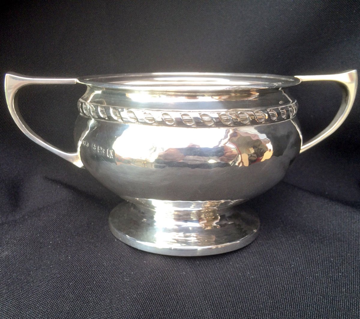 PenroseAntiques's tweet photo. Looking for #ArtsandCrafts #silver visit us at the @yorkracecourse #Antiques #Decorative & #FineArt #Fair on the 8-9 #June2018 lovely selection of arts and crafts pieces including #AEJones #CharleEdwards & @GoldsmithsCo https://t.co/Aico2SbYiY