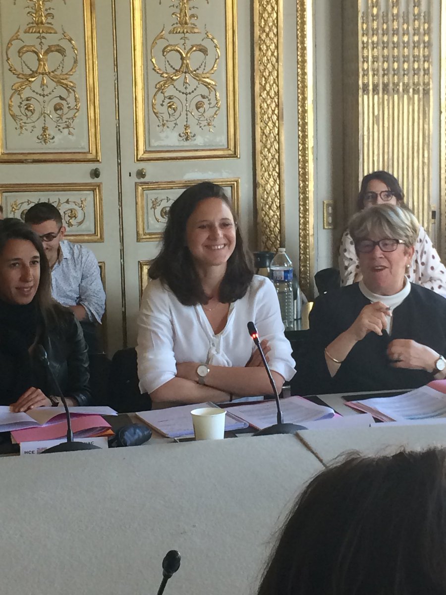 HCEfh's tweet photo. Présentation du projet d’Avis relatif à la budgétisation intégrant l’égalité par @ClaireGuiraud, Secrétaire générale du @HCEfh #DirectHCE #GenderBudgeting https://t.co/5f5rB5zXq6